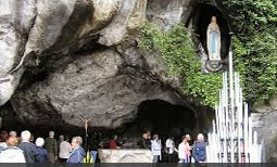 “Le Apparizioni Mariane a Lourdes”