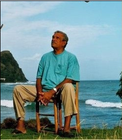 “Il poeta dei Caraibi. Derek Walcott”.
